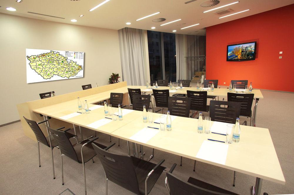 אוטרוקויס Orea Hotel Atrium מראה חיצוני תמונה