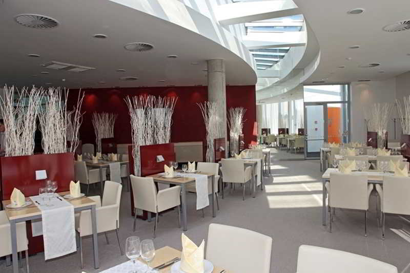אוטרוקויס Orea Hotel Atrium מראה חיצוני תמונה