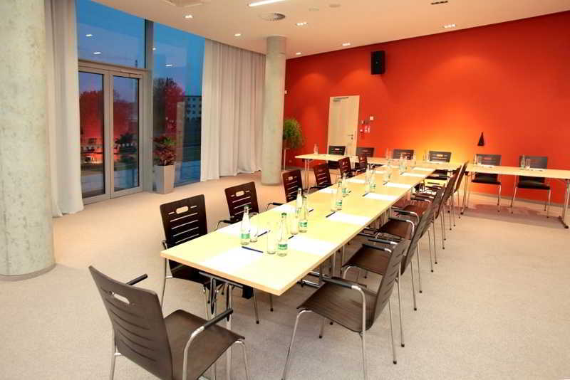אוטרוקויס Orea Hotel Atrium מראה חיצוני תמונה