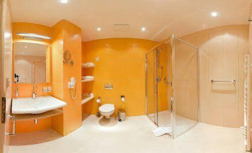 אוטרוקויס Orea Hotel Atrium מראה חיצוני תמונה